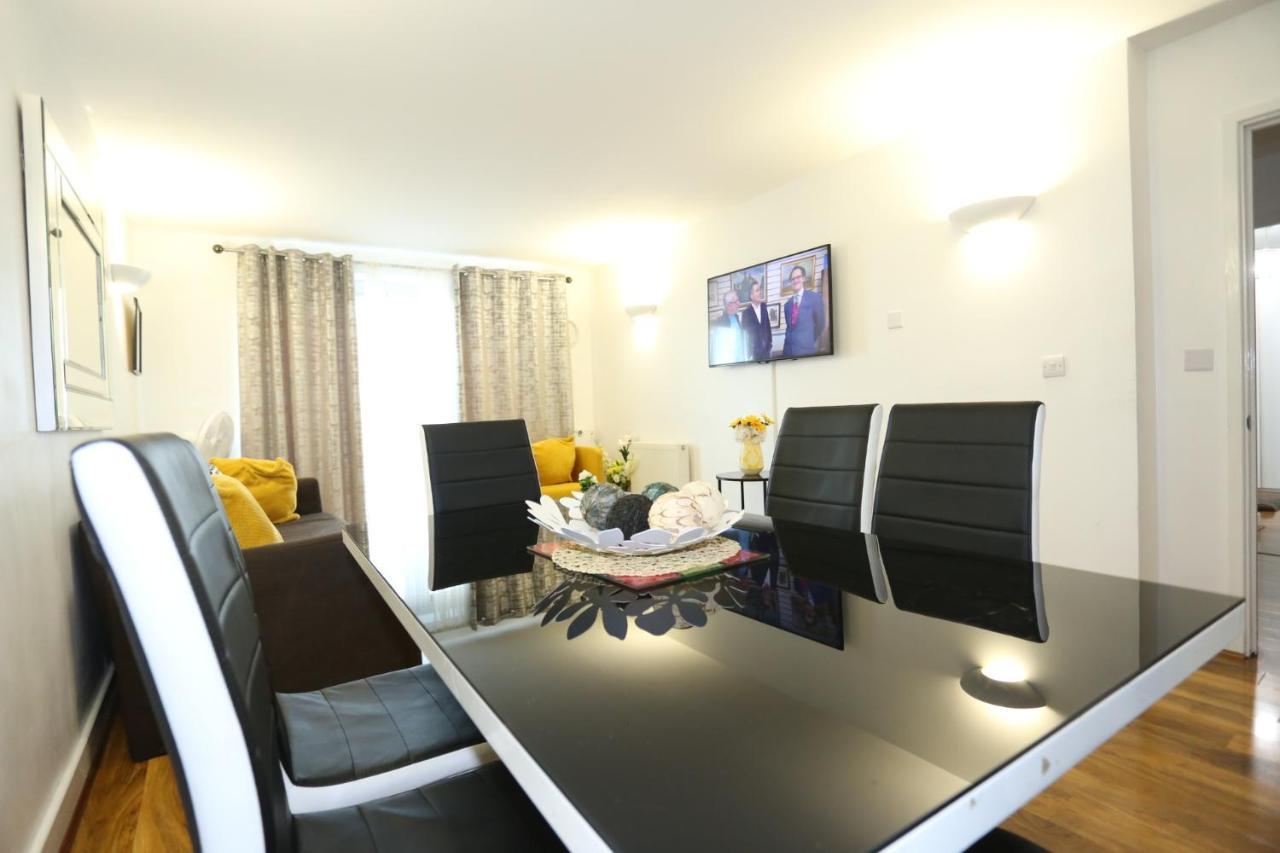 Lovely View 2 Beds 2 Bath Apartment, Лондон Экстерьер фото
